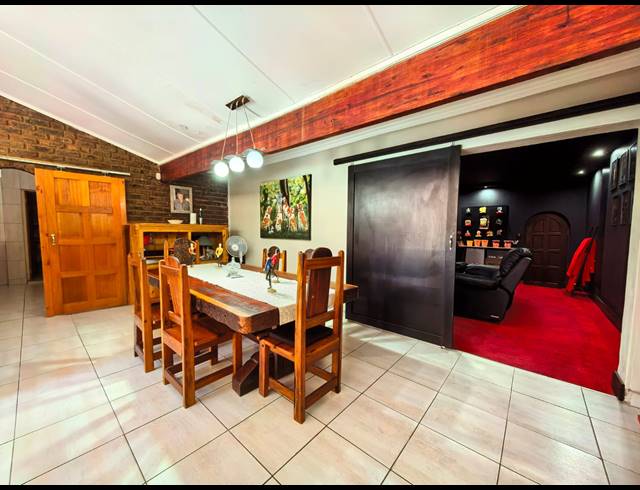 5 BEDROOM HOUSE FOR SALE IN SASOLBURG EXT 23